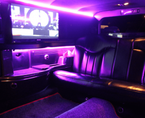 Lincoln Town Car 
