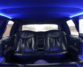 Lincoln Town Car 