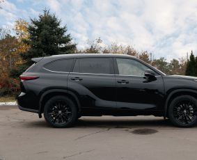 Toyota Highlander 2025