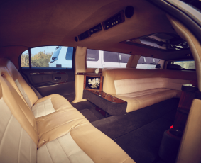 Mercedes-Benz W 221